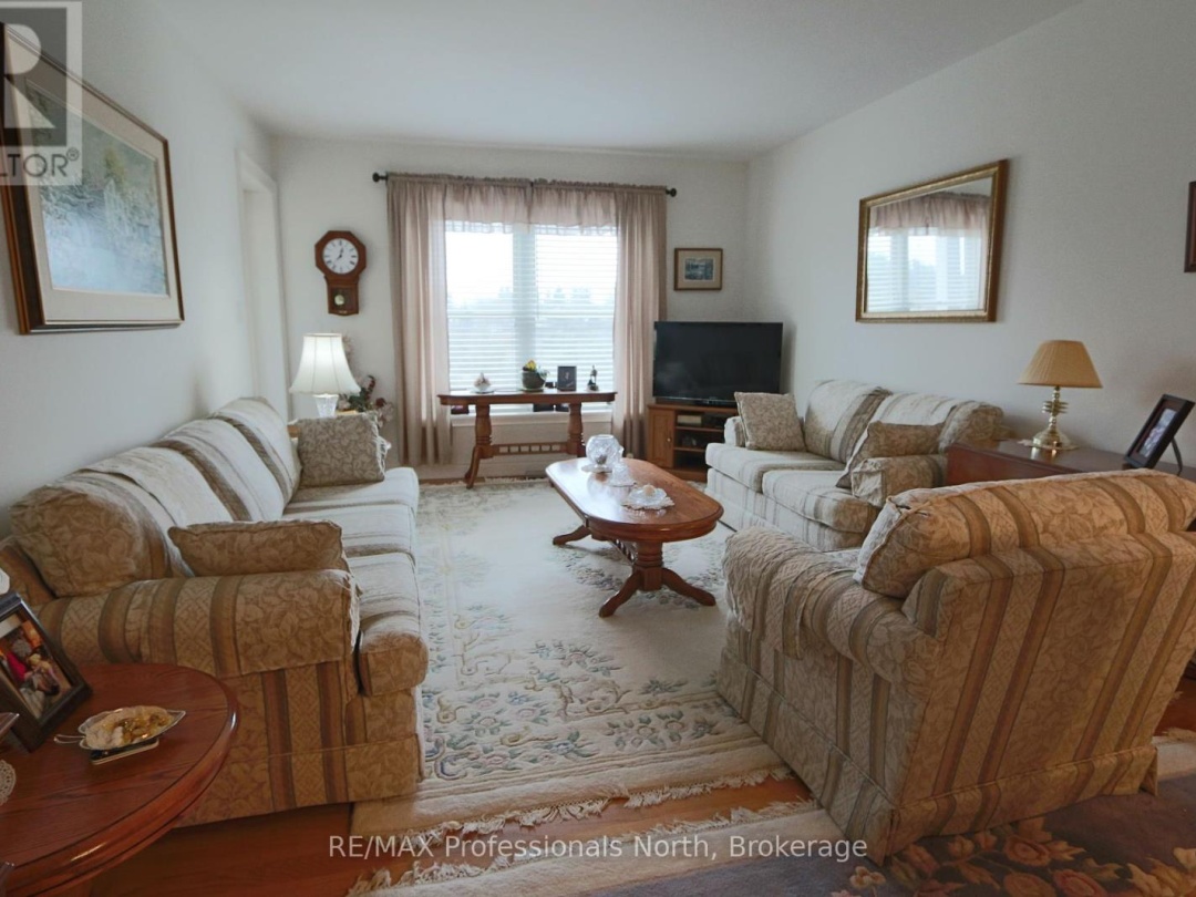 304 10A Kimberley Avenue, Bracebridge (Macaulay)
