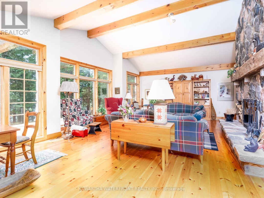 470 INDIAN POINT ROAD, 