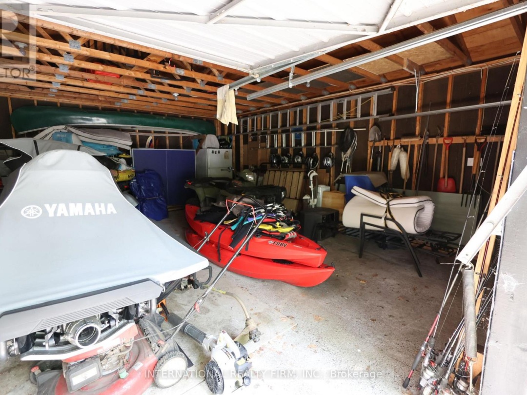 71 OAKRIDGE COURT, 