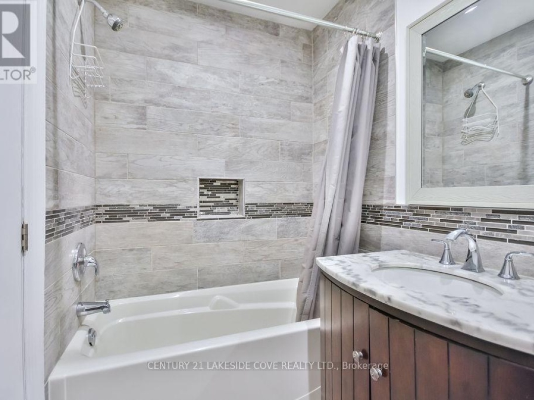 UNIT 12 - 81 LAGUNA PARKWAY N, 
