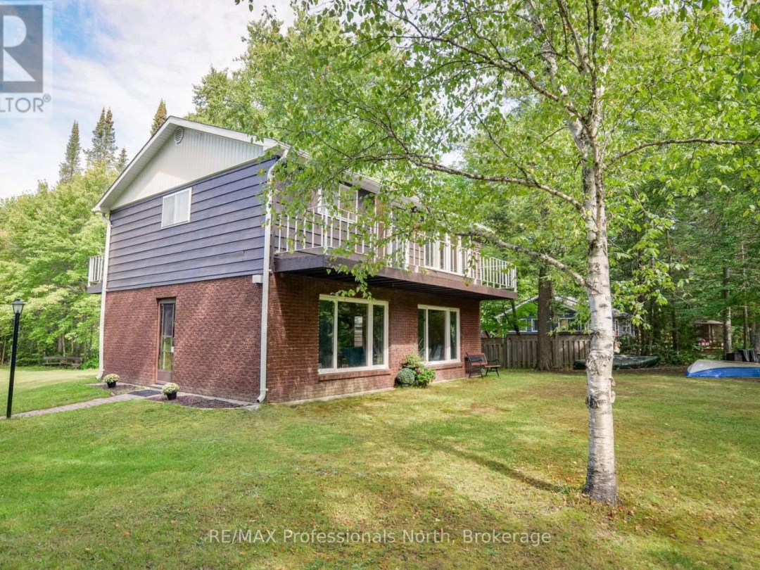 1074 HOLIDAY PARK DRIVE, 