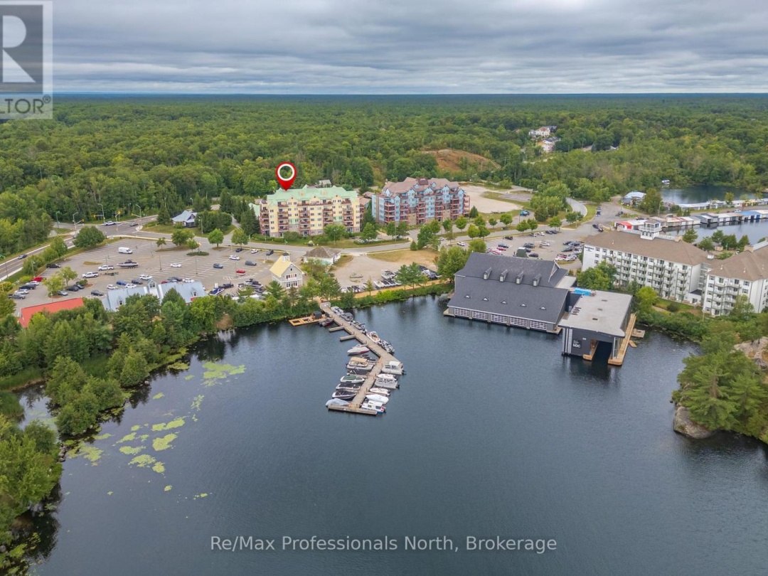 207 - 110 STEAMSHIP BAY ROAD, Muskoka Bay