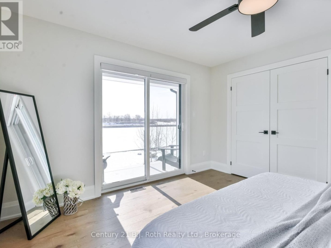 27 53 Dock Lane, Georgian Bay