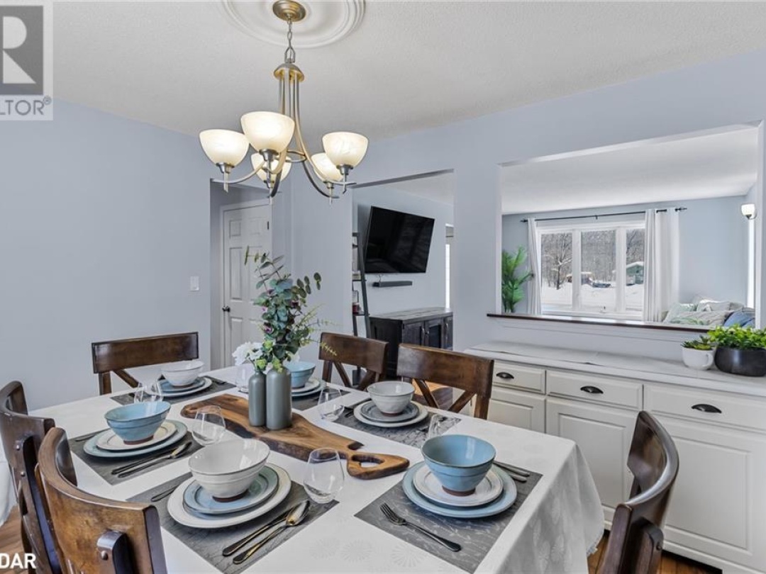 5810 Lowanda Lane, Sebright