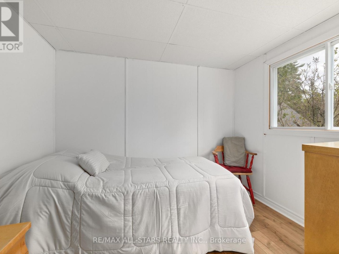 149 Lakeside Drive, Four Mile Lake