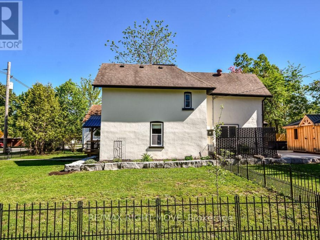 279 Matchedash Street N, Orillia