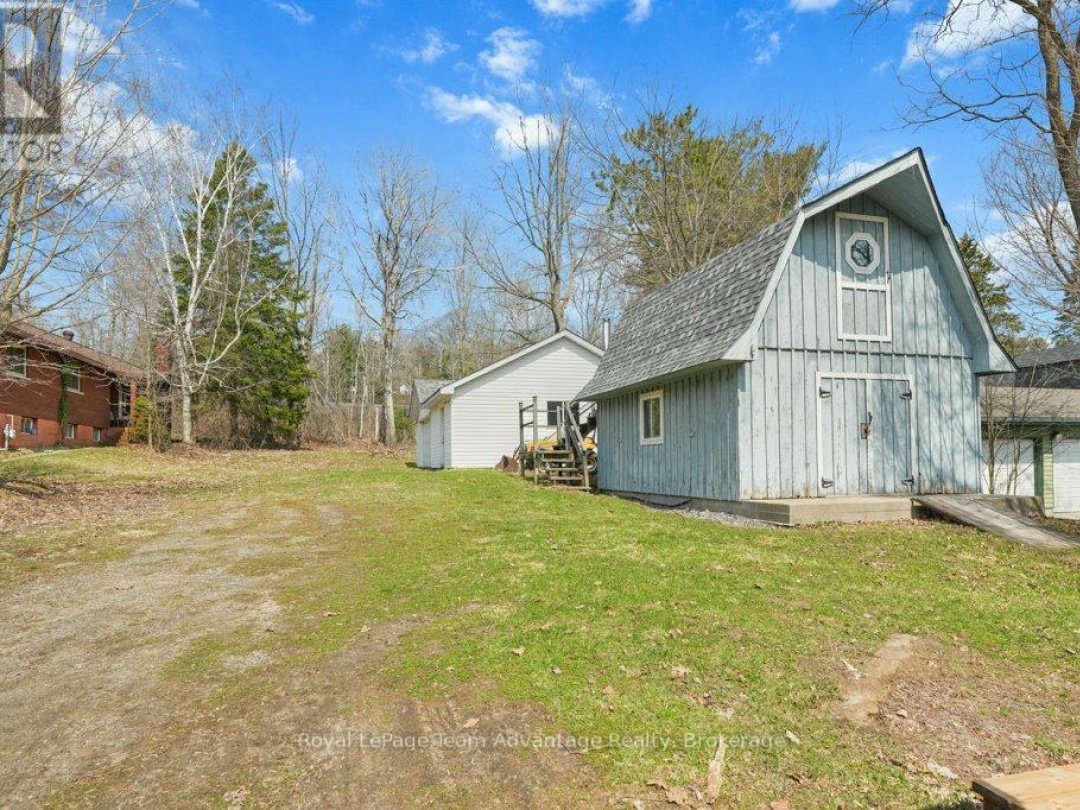 66 WILLIAM STREET, Parry Sound