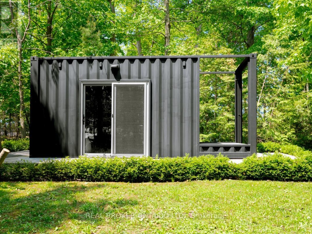 45 IVY LANE, 