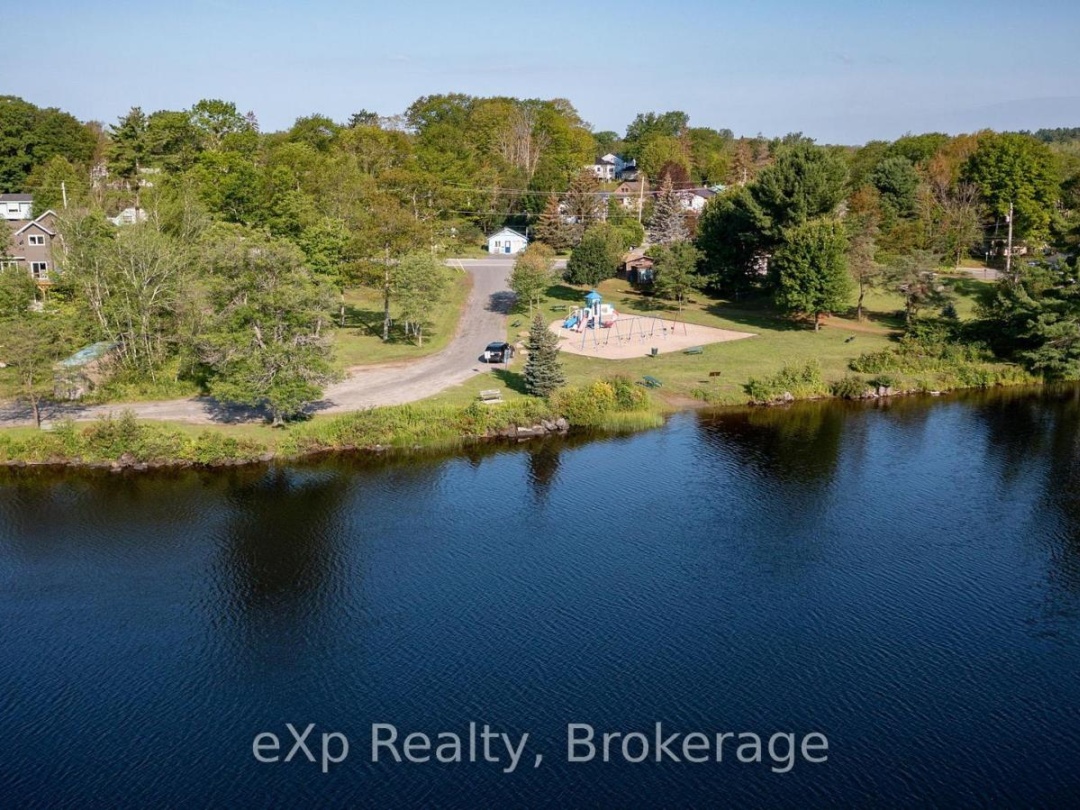 308 - 20D SILVER BIRCH COURT, 