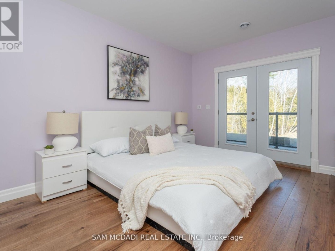 44 BASS LAKE ROAD, Pigeon Lake