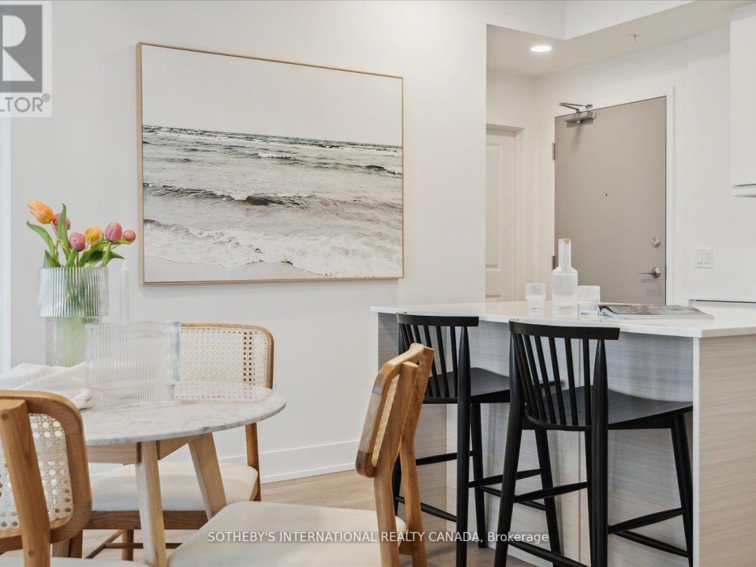 306 - 19B WEST STREET N, 