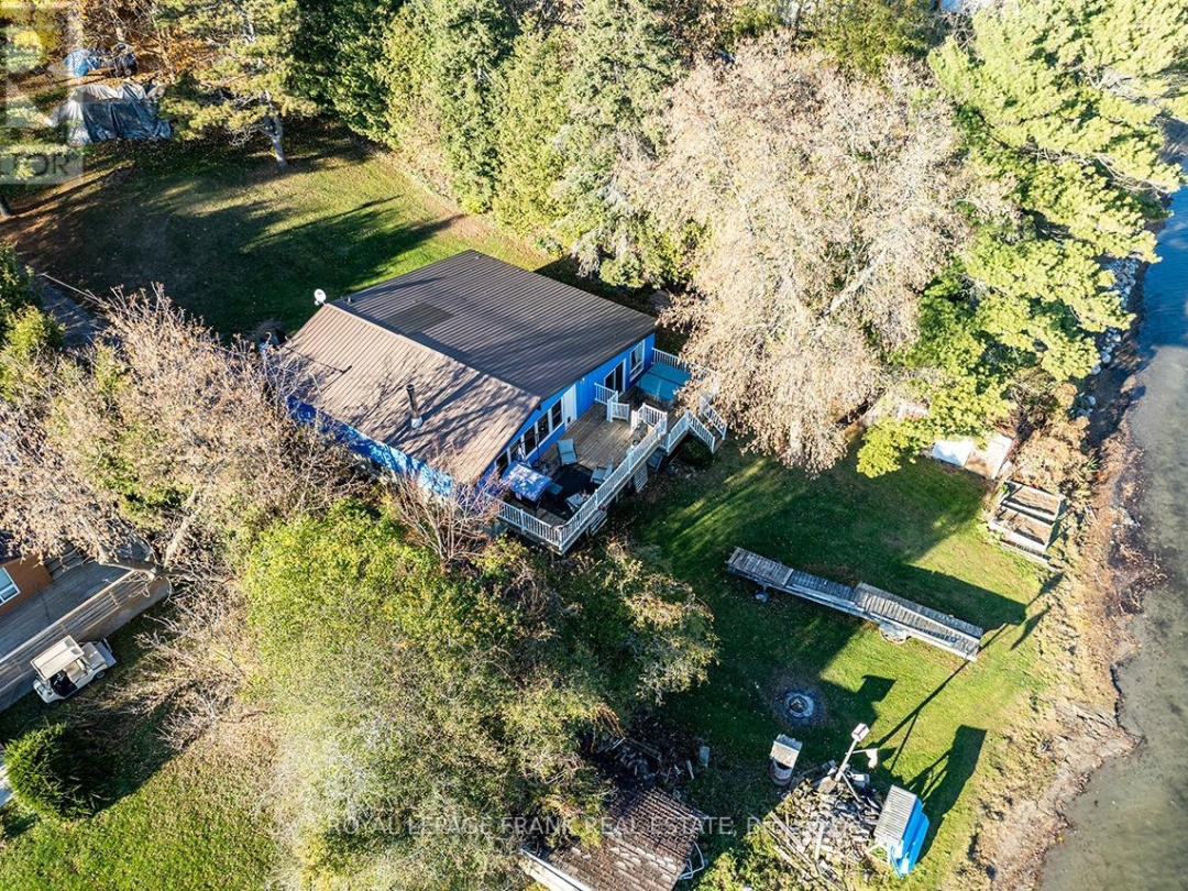 121 BALL POINT ROAD, Lake Scugog