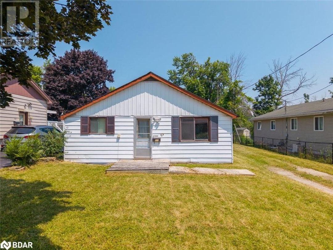 424 FOREST Avenue S, 