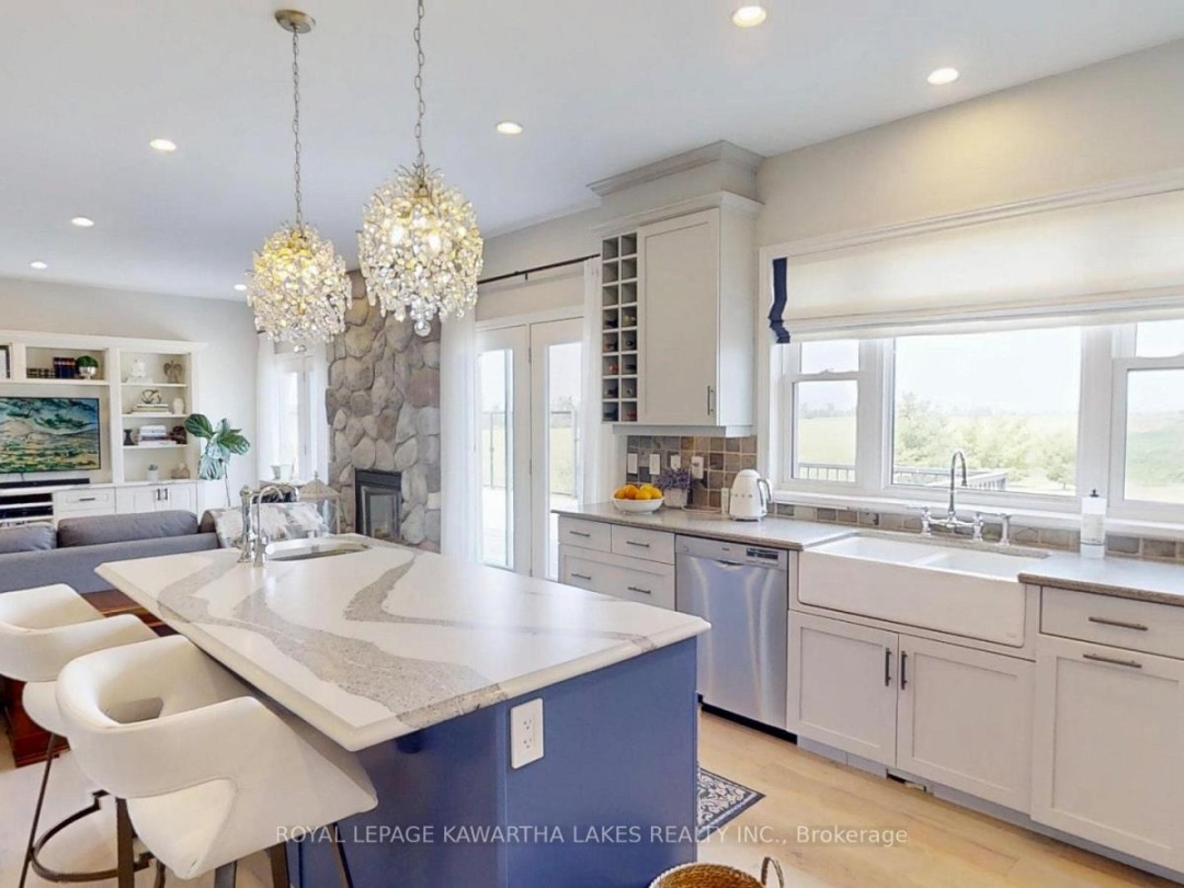 427 LINDEN VALLEY ROAD, 