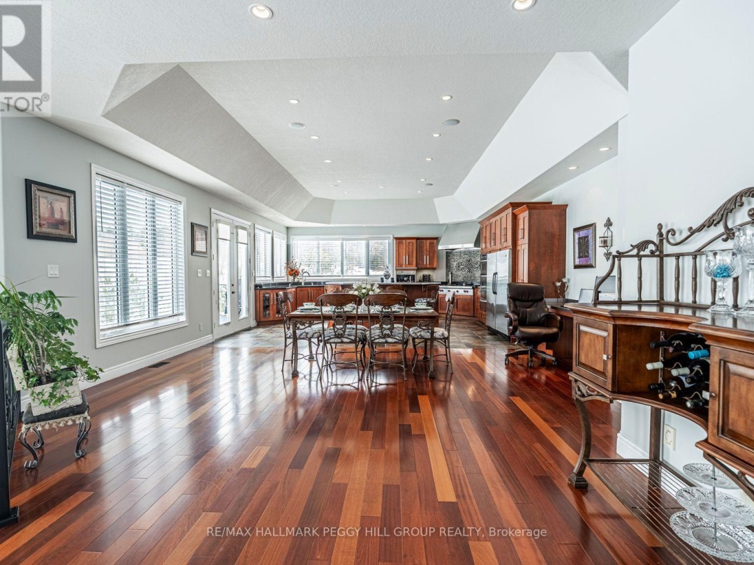 1372 DIVISION ROAD E, 