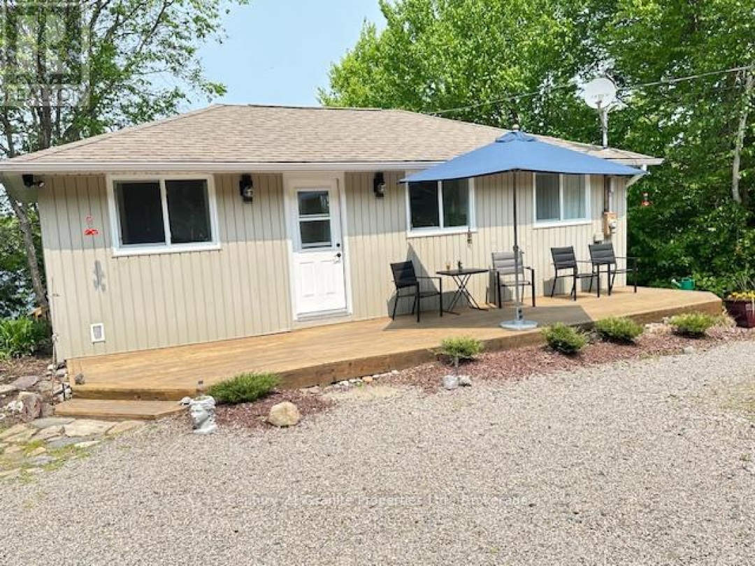 4 TURTLE LANE, 