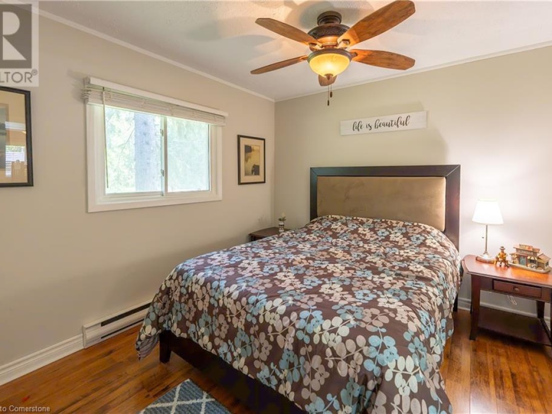 25 BAYVIEW ESTATE Road, 