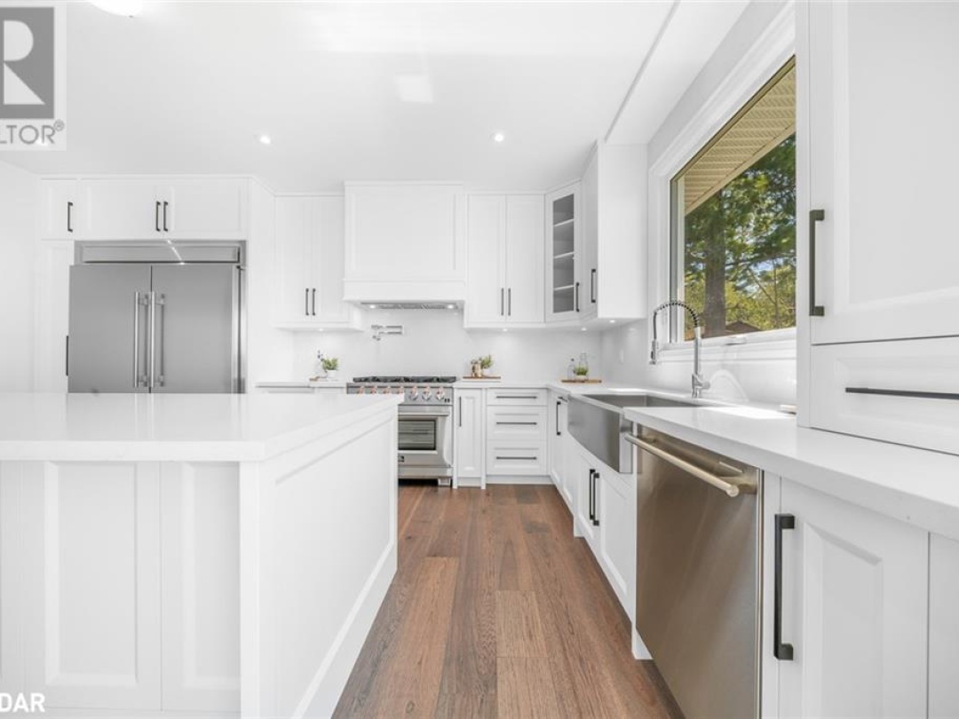 3331 ST GEORGE Boulevard, St. George Lake