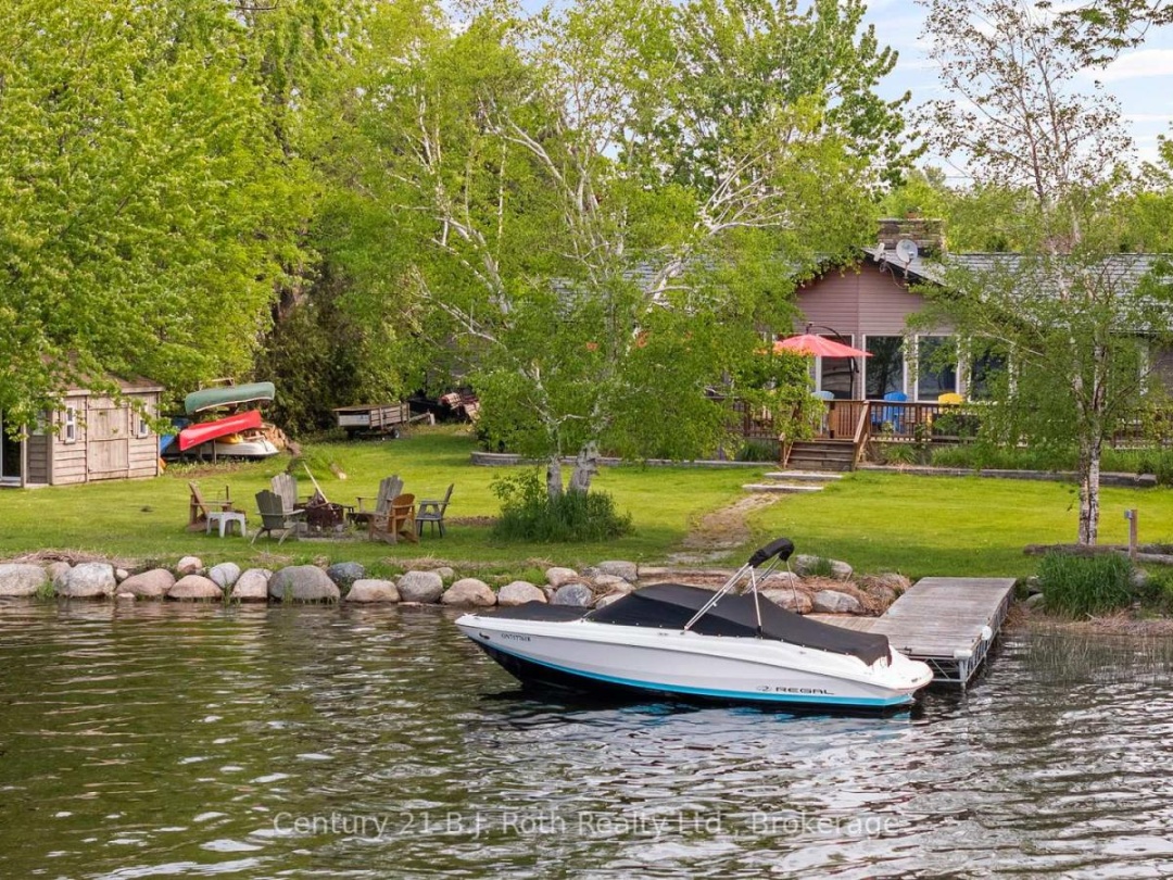 3772 HARRY'S LANE, Lake Simcoe