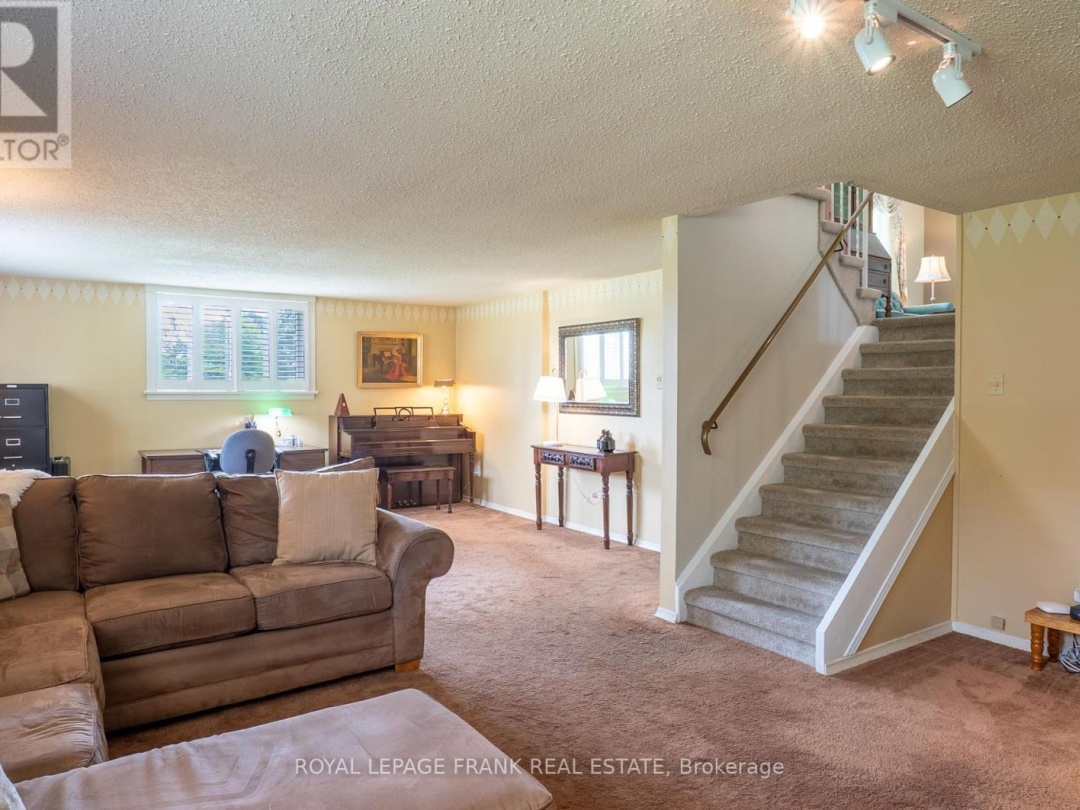383 OLD SURREY LANE, 