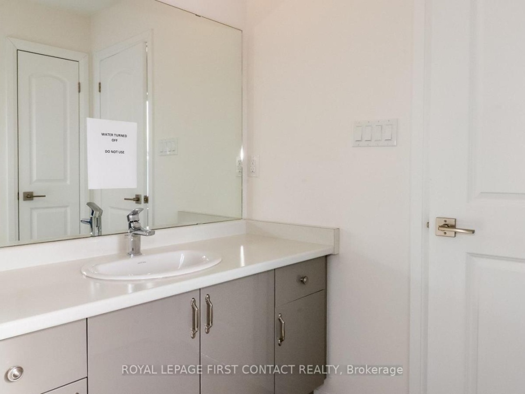 3778 SUNBANK CRESCENT, 