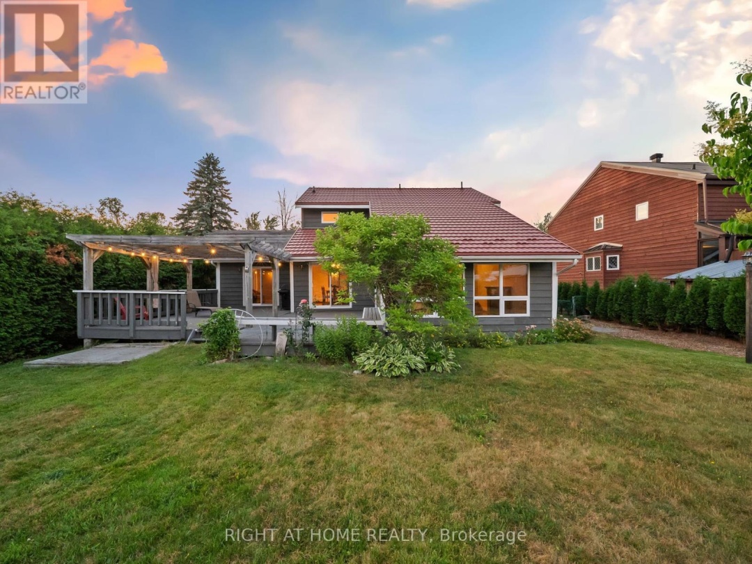 1415 CUNNINGHAM CRESCENT, 