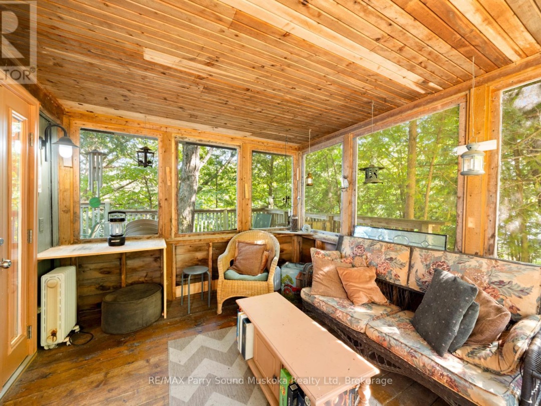 58 Deerfield Road, Manitouwabing Lake