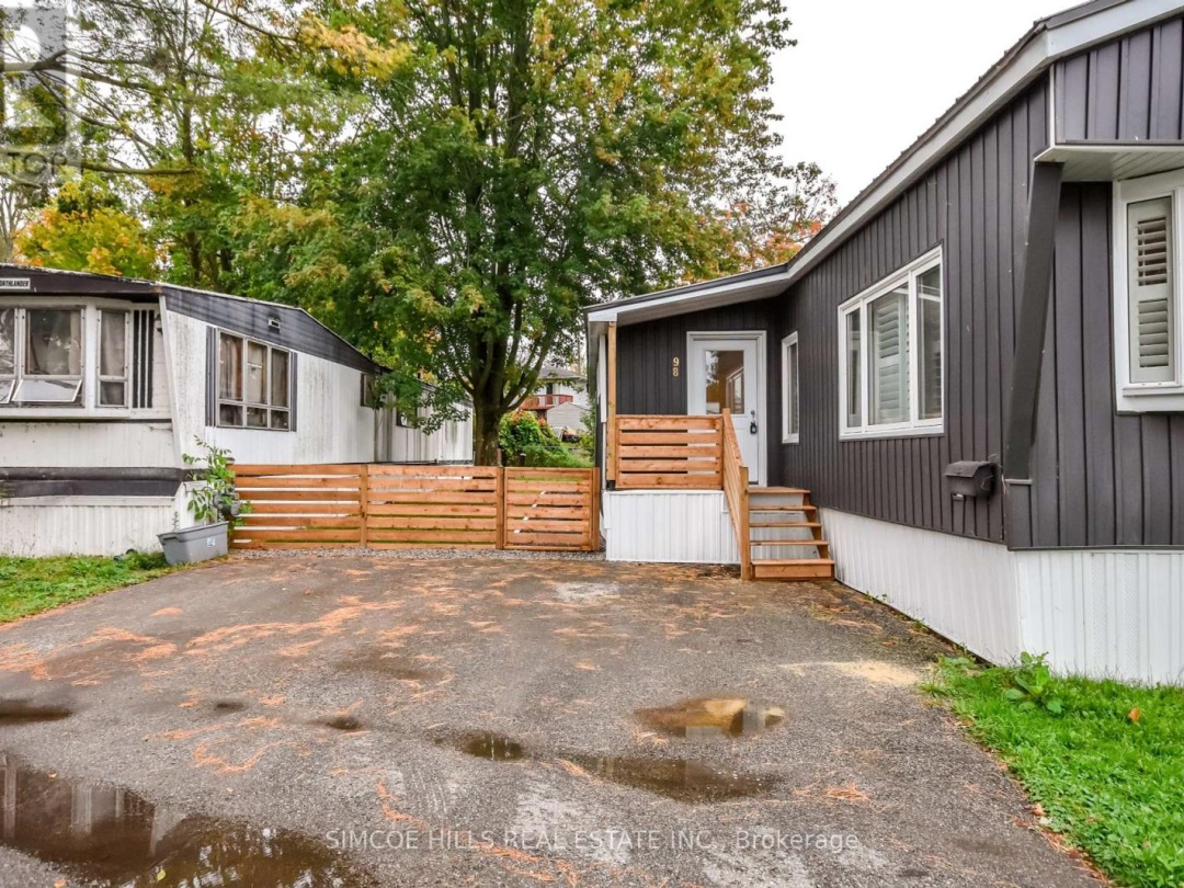 98 - 580 WEST STREET S, 