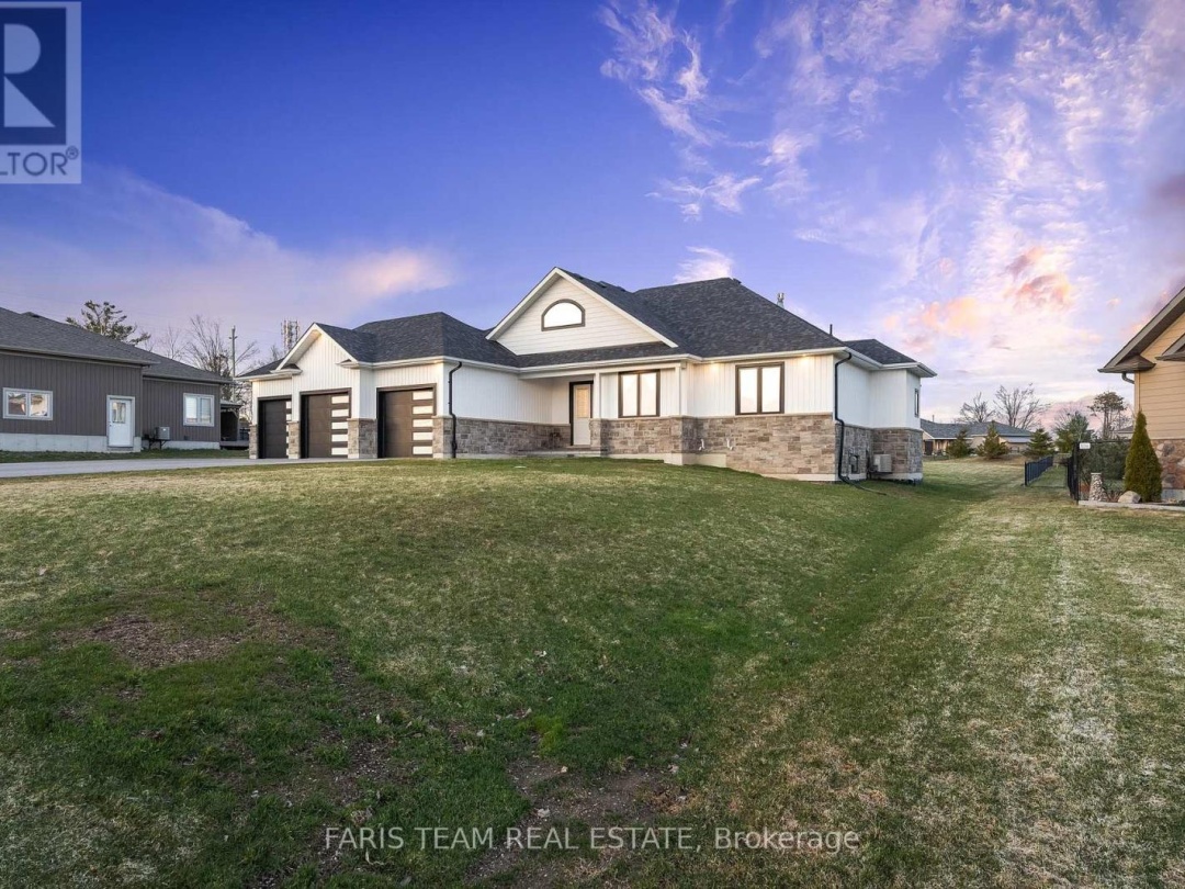 5 Breanna Boulevard, Oro-Medonte (Prices Corners)