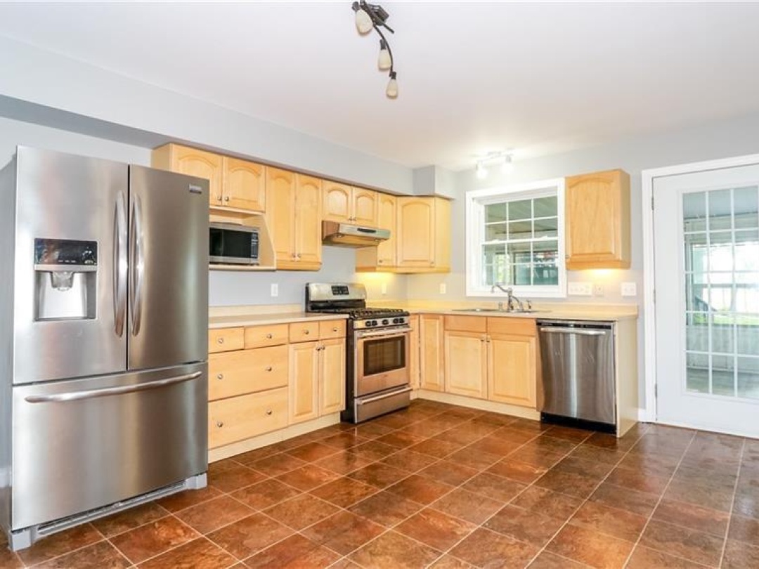791 Horseshoe Valley Road E, Coldwater
