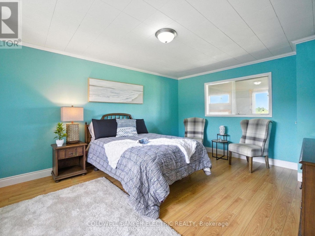 63 SOUTH BAYOU ROAD, 