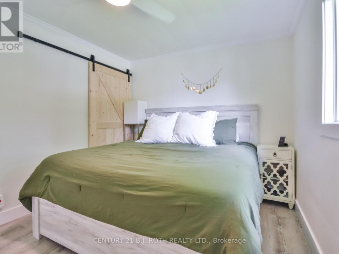 59 SOUTH STREET S, 