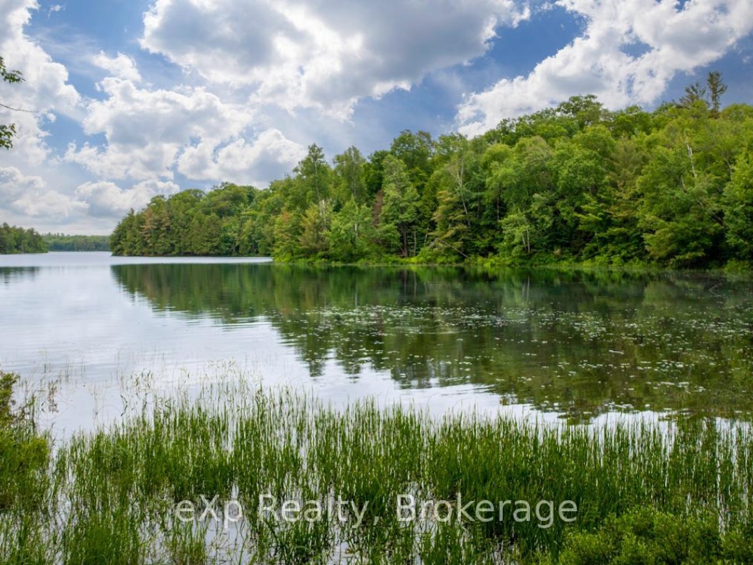 3 KINGFISHER ROAD, 