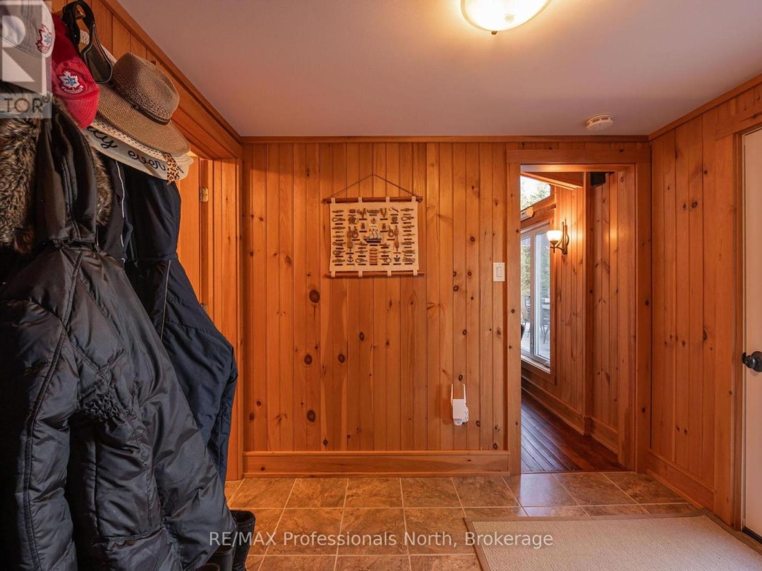 1484 Bat Lake Road, Canning Lake
