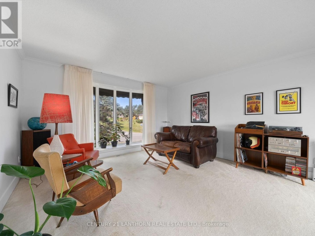 456 OLD SURREY LANE, 