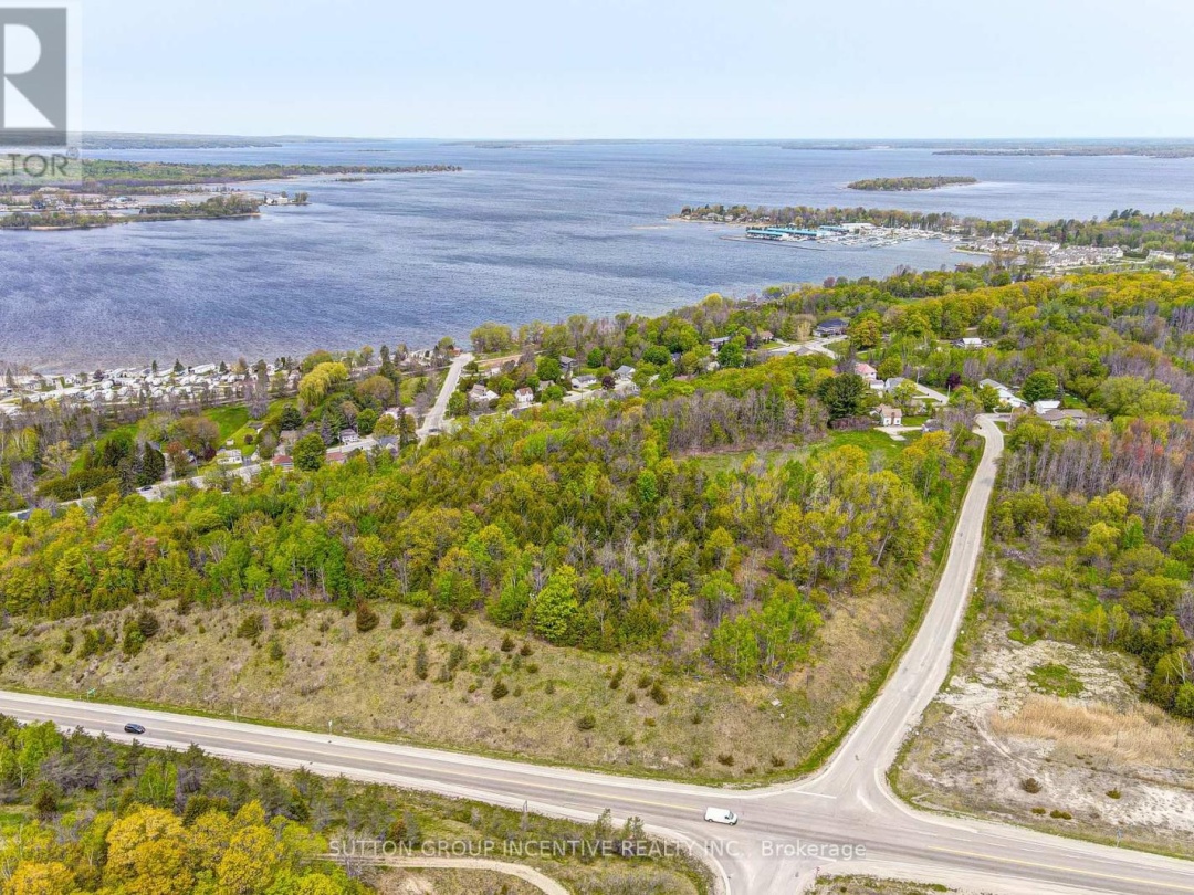 400 Newton Street, Georgian Bay