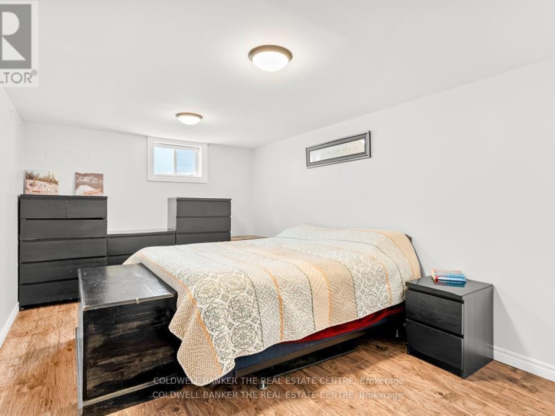 7 LEACH STREET, 