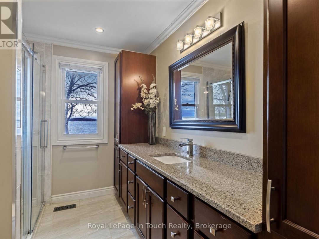 278 Robins Point Road, Georgian Bay
