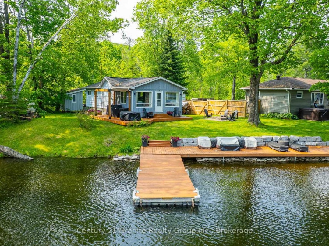 13 Birchleaf Drive, Gull Lake