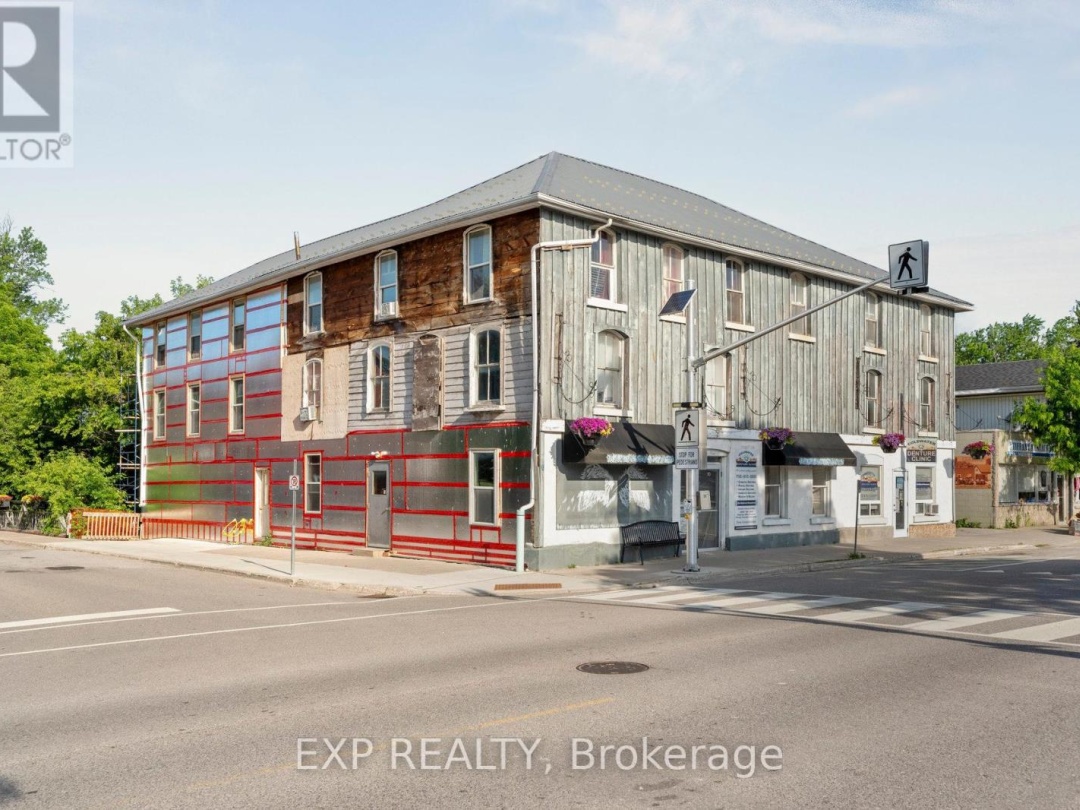 28 COLDWATER ROAD W, 