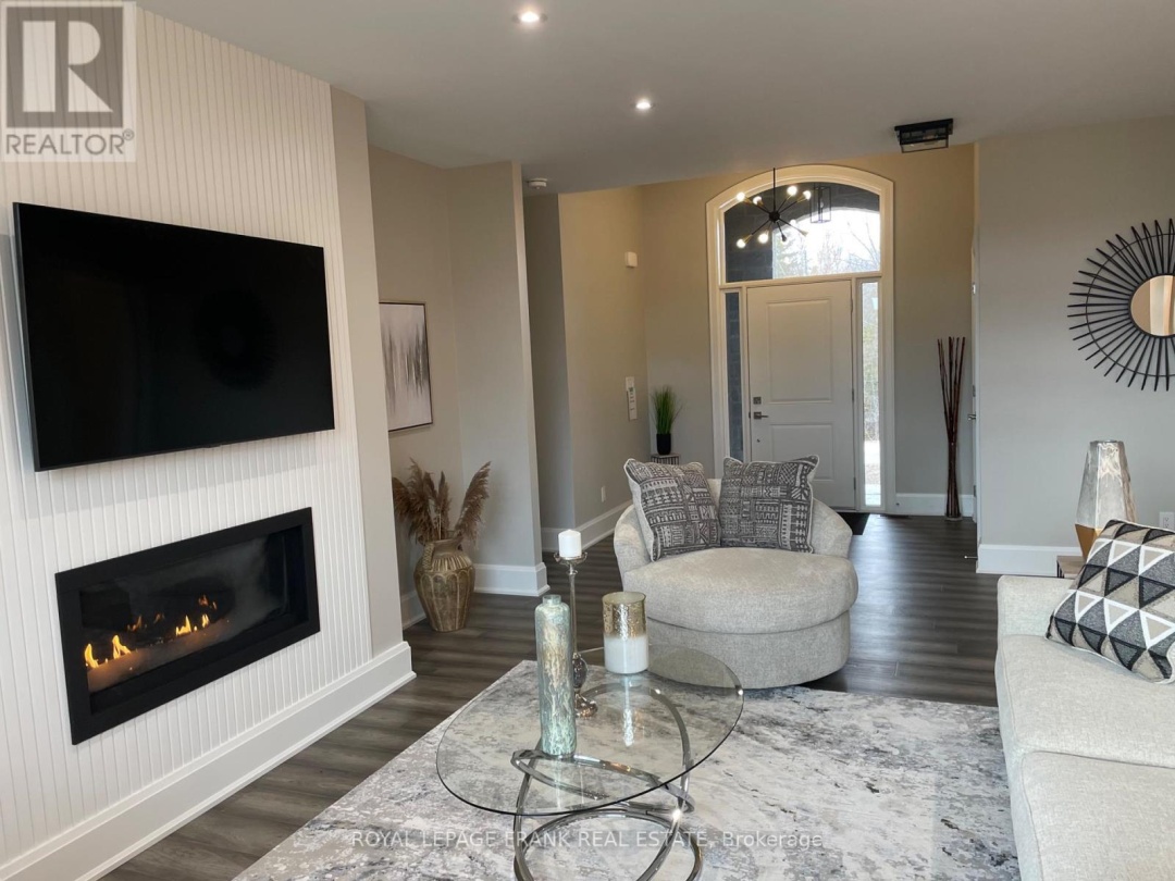7 Nipigon Street, Sturgeon Lake