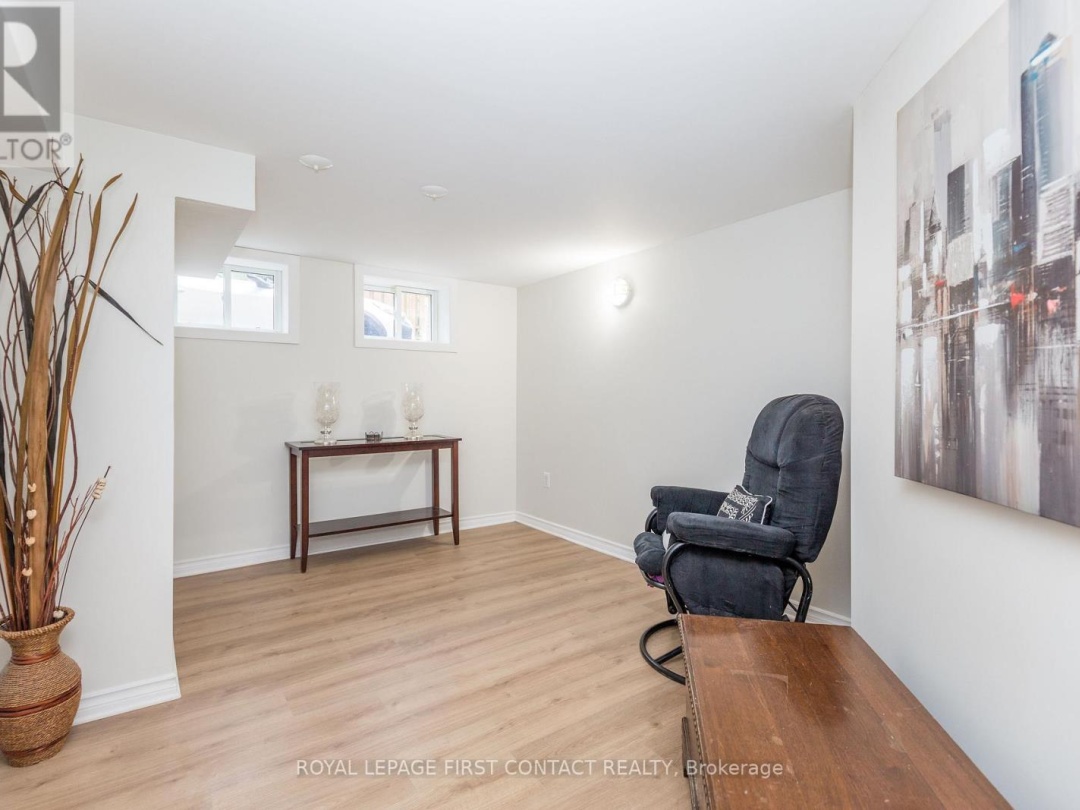 48 BRANT STREET W, Orillia