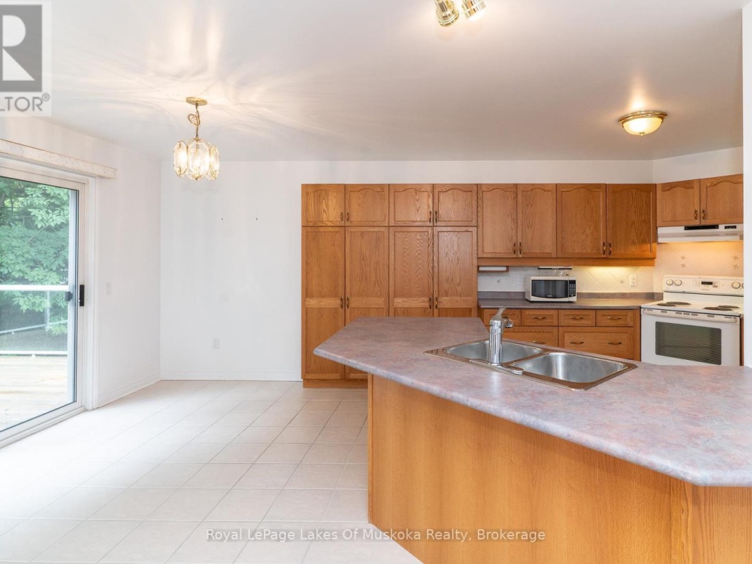 25 STONEHEDGE CLOSE, 