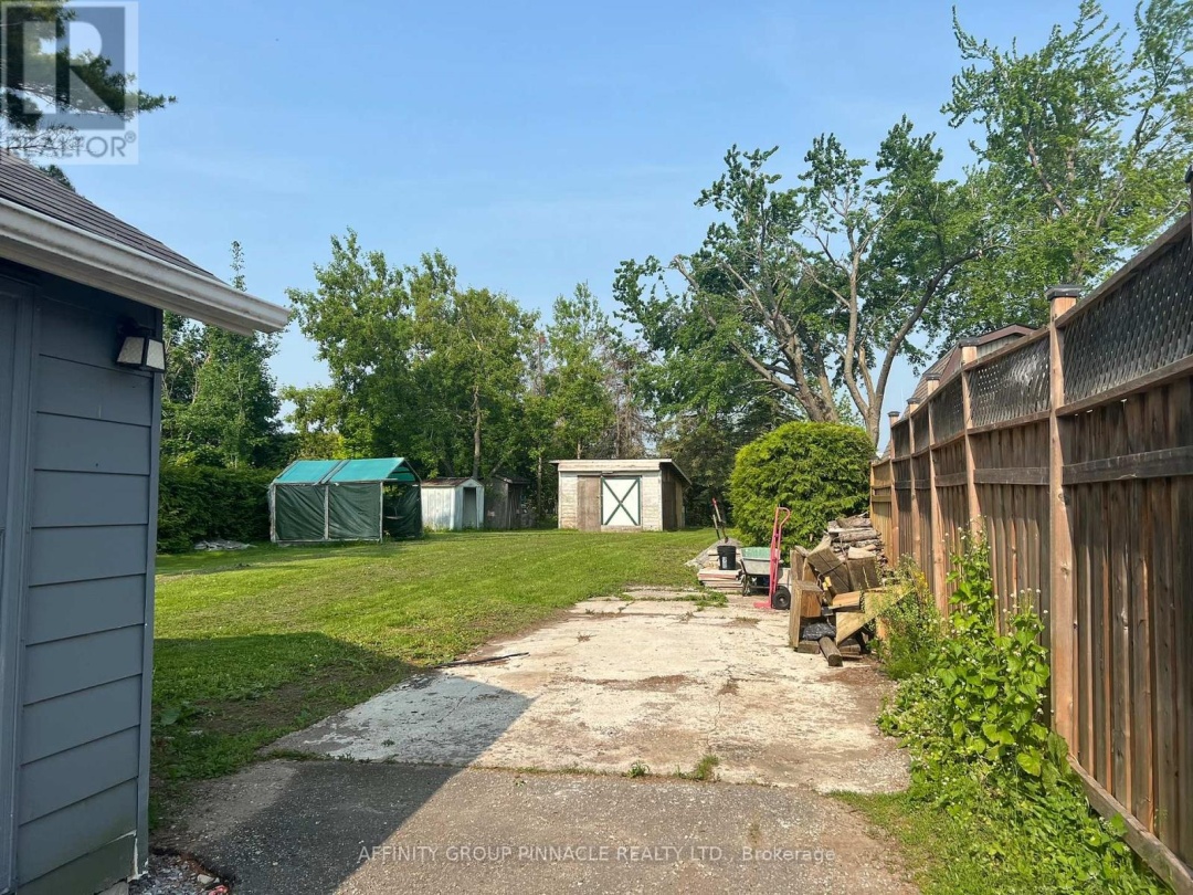 477 Long Beach Road, Sturgeon Lake