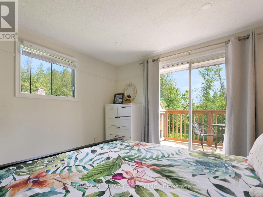 43 Sturgeon Glen Road, Sturgeon Lake