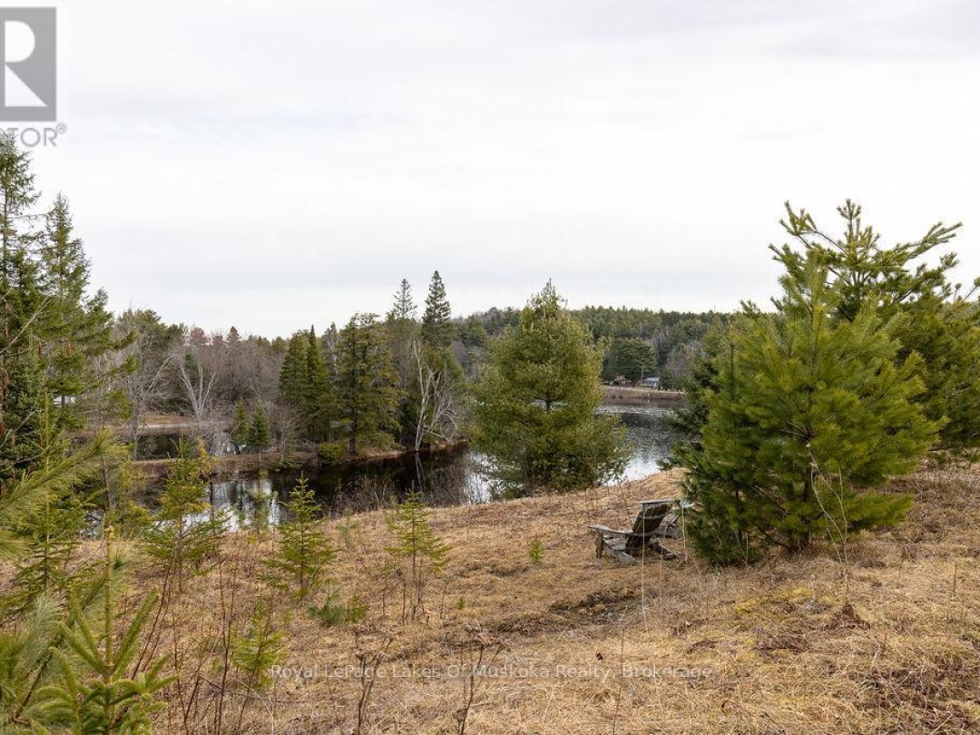 18 Shellwood Shores Avenue, Lake Muskoka