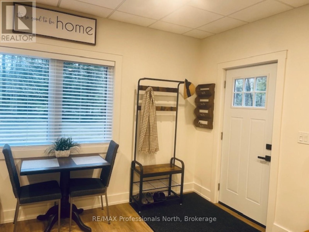 1086 STOTHART CREEK ROAD, 