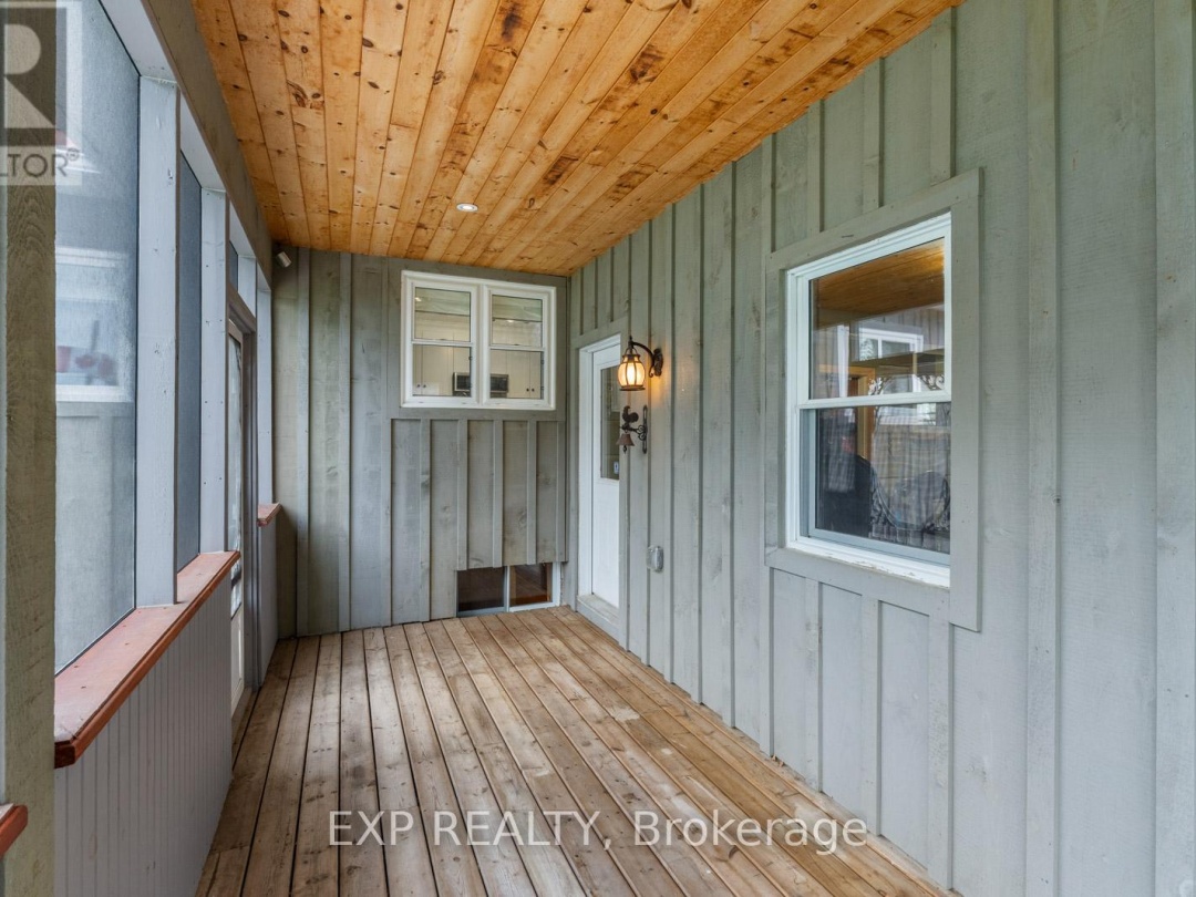 201 Avery Point Road, Dalrymple Lake