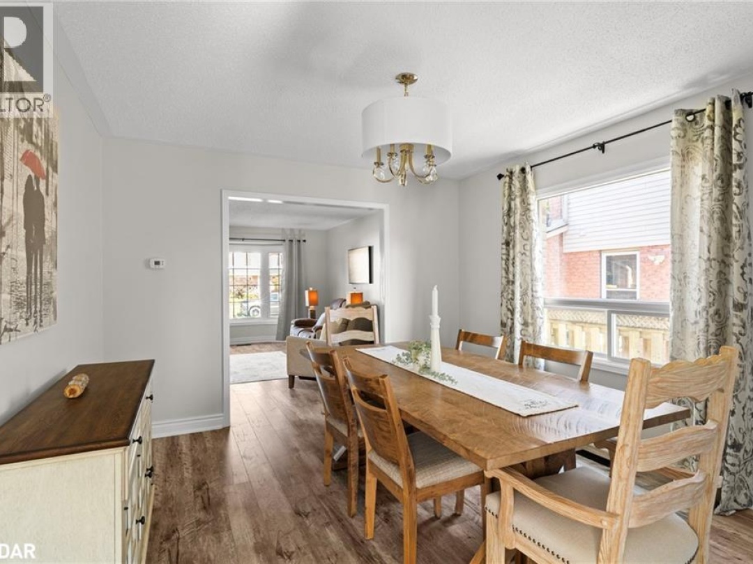 21 BRANDON Crescent, 