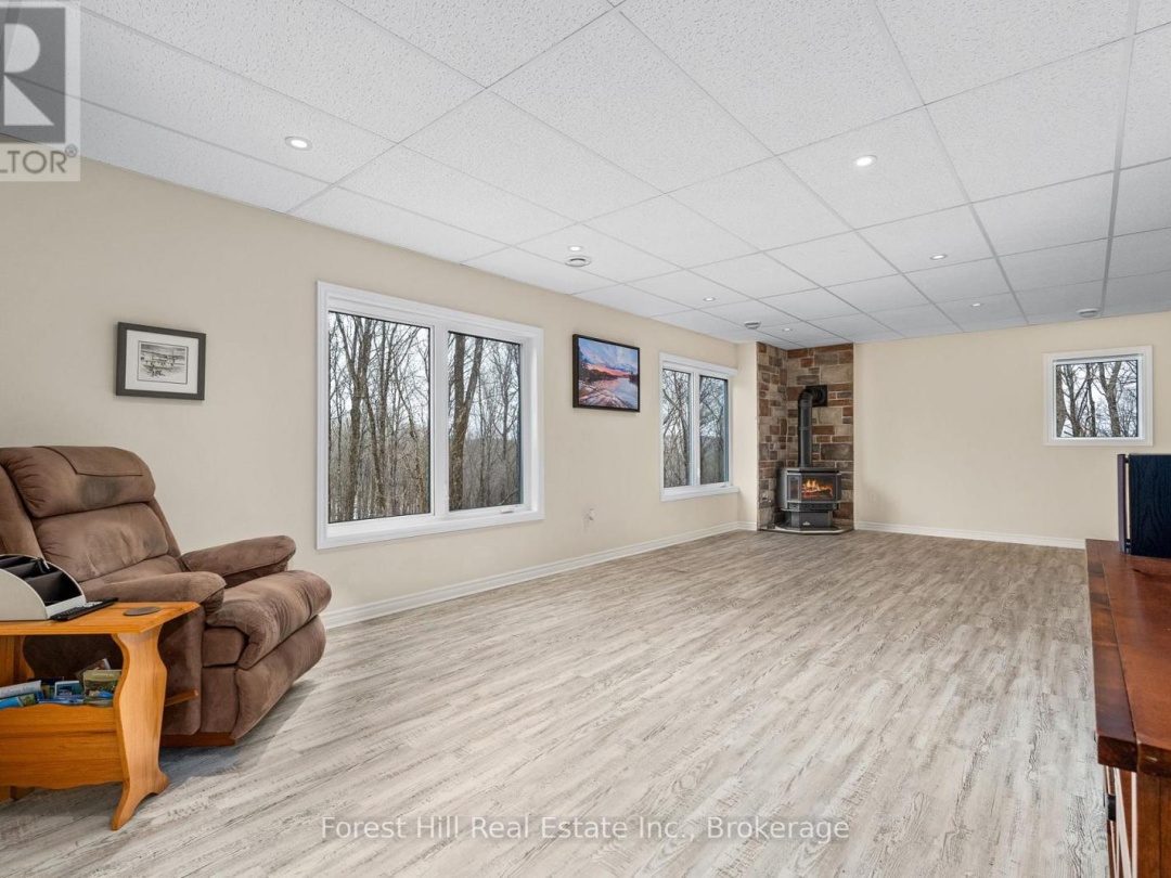 253 RIDGEVIEW ROAD, 